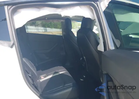 2021 Tesla Model Y Standard Range Rear-Wheel Drive из США, поврежденный, VIN 5YJYGDED4MF192824